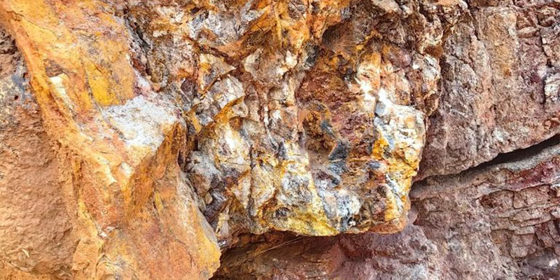 oxidized gold ore