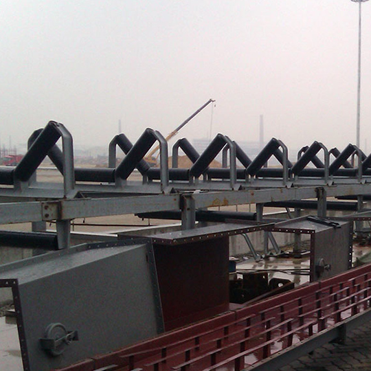 Belt conveyor roller