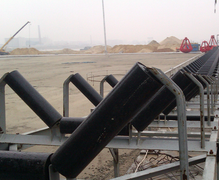 Belt conveyor roller