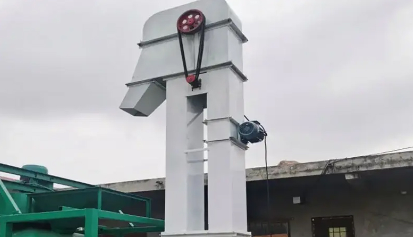 TH bucket elevator