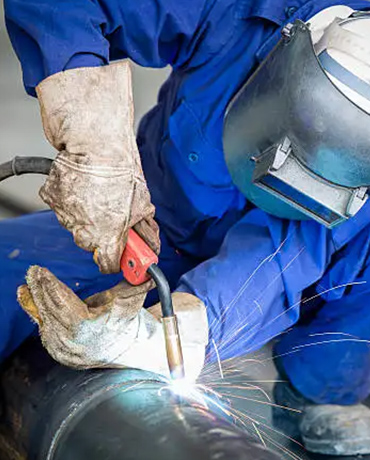 electric arc welder