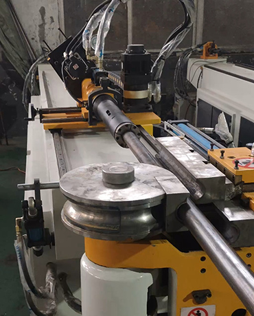 tube bending machine