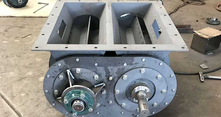 Double-axis Rotary Valve
