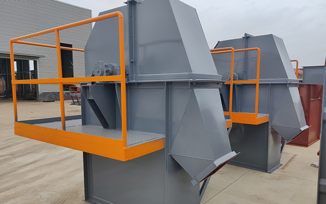 bucket elevator conveyor