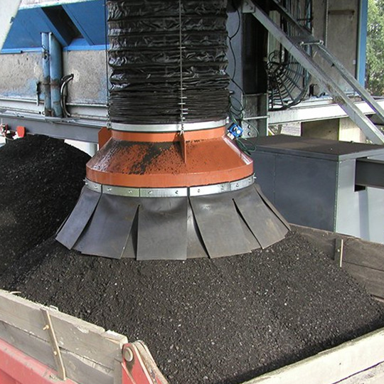 Open truck loading spout