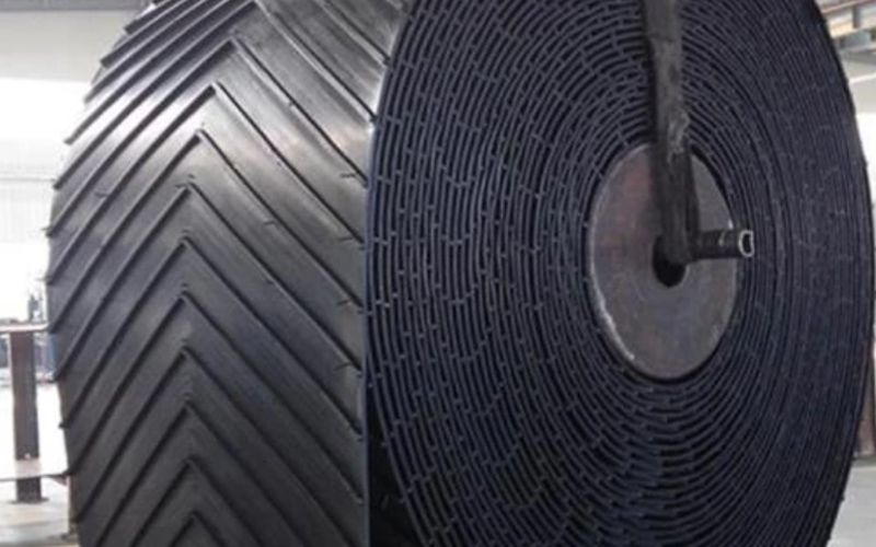 Patterned Anti-Slip Conveyor Belt